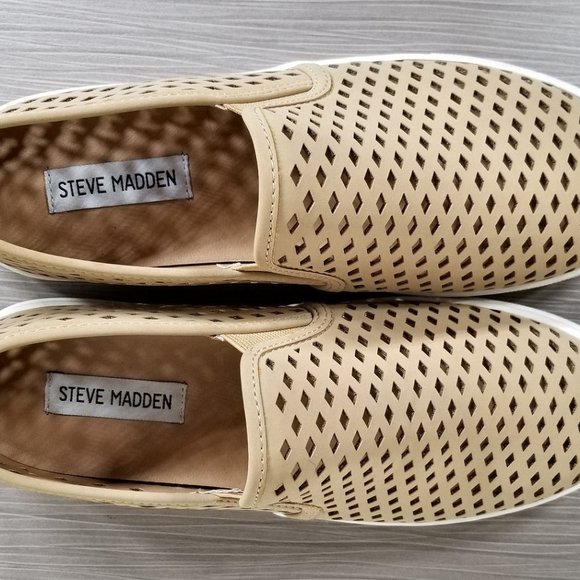 Steve Madden Zeena Slip-On Sneaker, Camel, Womens Size 9.5 M - Picture 8 of 10
